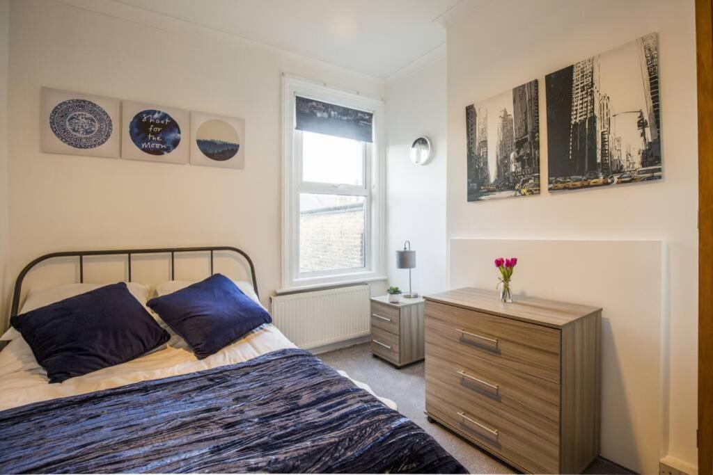 Fulham Fancy - Cosy 4 Bedroom With Garden Near Hammersmith And Fulham By The River ! *
